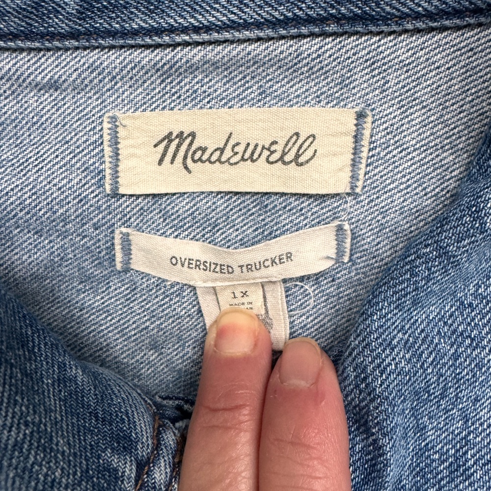 Madewell Light Wash Denim Jacket size 1x - Picture 6 of 8